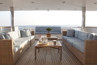 Motor Yacht OUT - Aft Deck